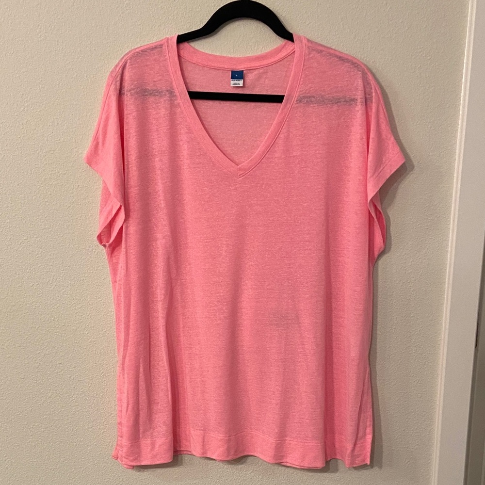 Old Navy Women's Pink V-Neck Short Sleeve Tee